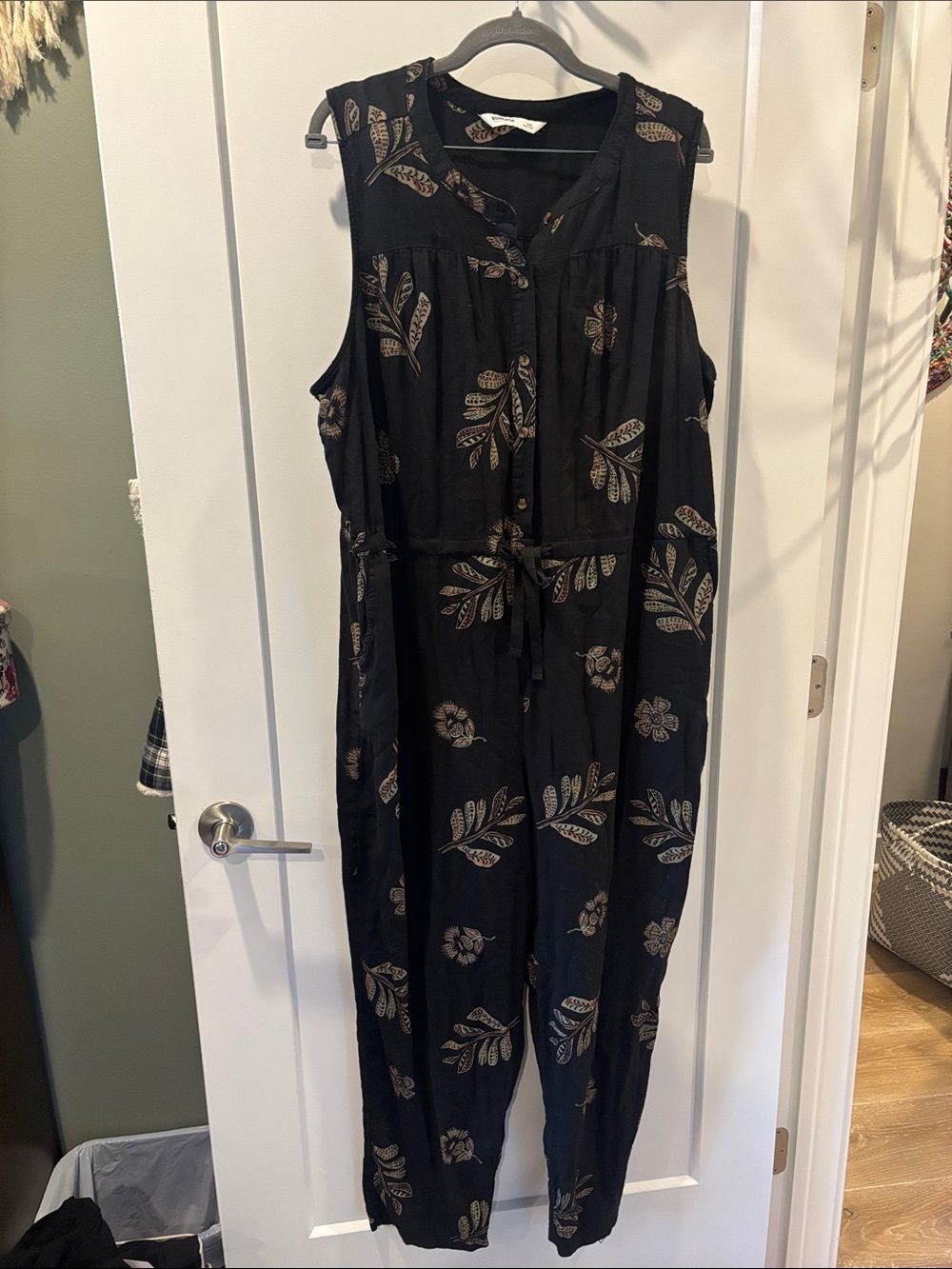 Sonoma Black Sleeveless Floral Jumpsuit with Drawstring